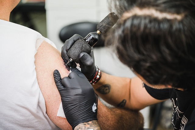 blackwork tattoo style