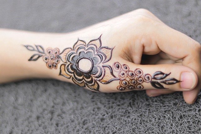 finger tattoo designs