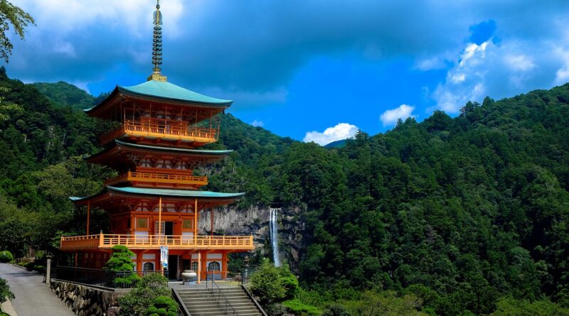 temple, pagoda, japanese, japan, historic, ancient, building, nature, traditional, architecture, culture, mountains, landscape, asia