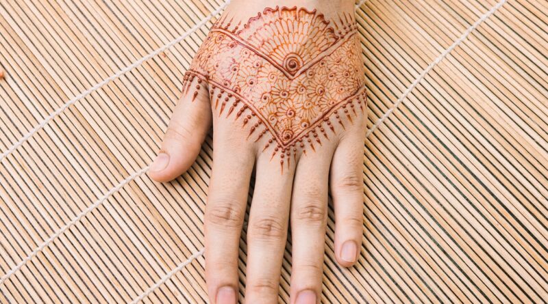 body art, mehndi, tattoo, temporary tattoo, hand tattoo, indian culture, wedding tattoo