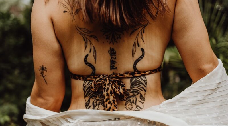 tattoo, woman, back, bikini, animal print, summer, jungle, fashion, nature, exotic, design, drawings, beauty, feminine, styles, body art, luxury, charm, personality, details