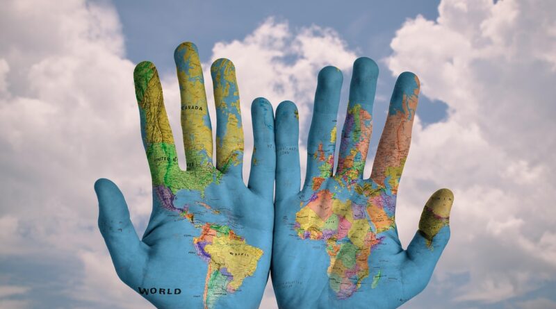 hands, world, map, world map, global, earth, globe, continents, palms, fingers, idea, concept