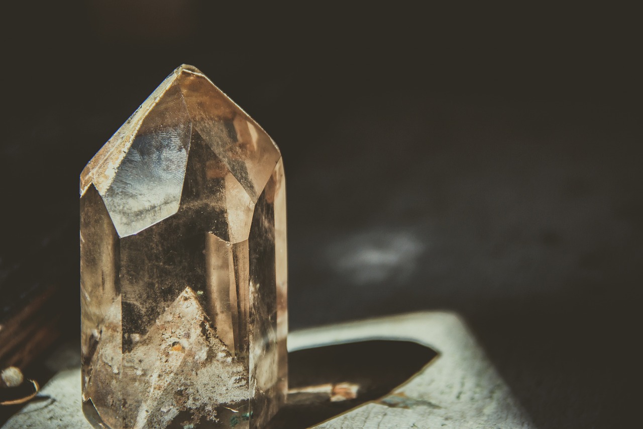 crystal, rock, mineral, hard, geology, nature, stone, raw, close, glass, geode, geological, bright, macro, amethyst, symbol, quartz, gemstone, natural, gem, phantom quartz, brown nature, brown glass, brown rock, brown glasses, brown natural, brown stone, brown closed, crystal, crystal, crystal, crystal, crystal, rock, stone, quartz